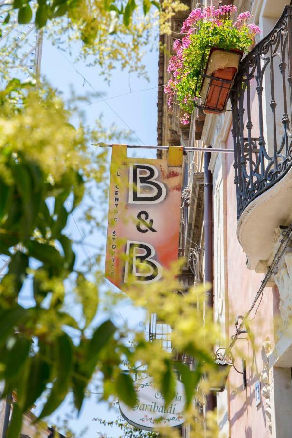 Casa Al Centro Storico Acomodação com café da manhã Nicolosi Exterior foto